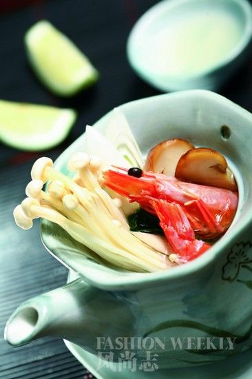 松茸海鲜汤 松茸海鲜汤